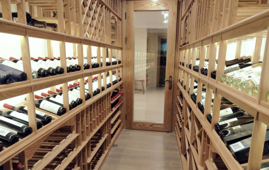 深圳半山海景私人別墅酒窖設計及完成酒窖圖片-鑫鴻比士亞:段聯喜作品